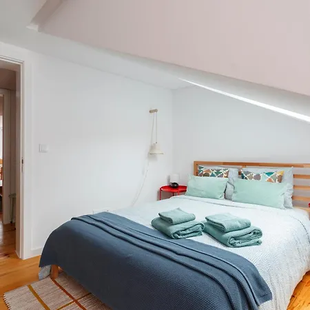 Charming Chiado 3*