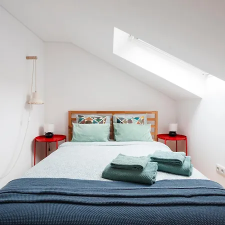 Guest house Charming Chiado 3*