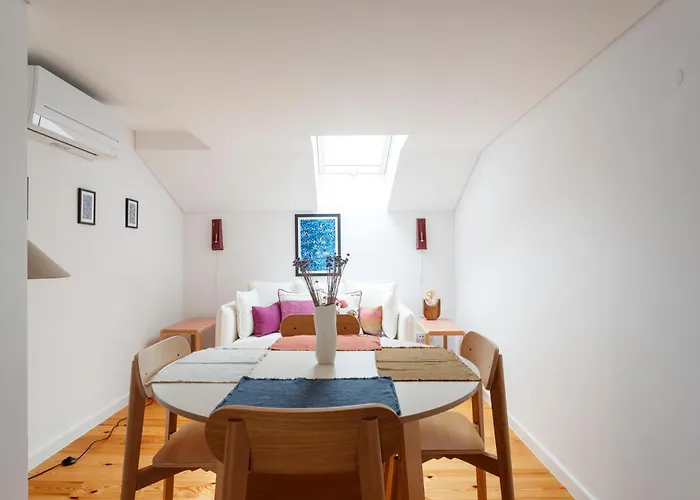 Charming Chiado Guest house 3*