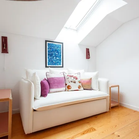 Πανσιόν Charming Chiado