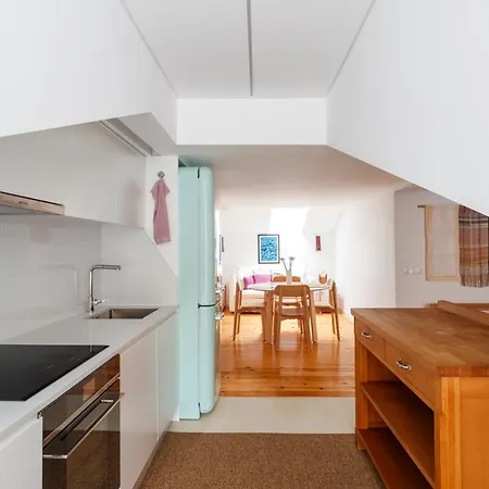 Charming Chiado 3* Lissabon